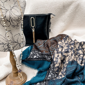 Eising-Garden-Centre---Revamp-Your-Fall-Wardrobe-womens-accessories